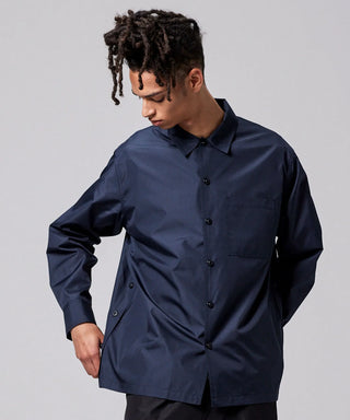 ダークネイビー／モデル身長 181cm／着用サイズ L