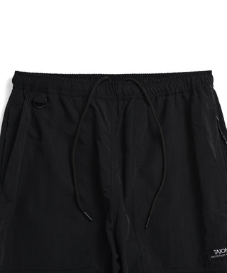 ウエストは平ゴム＋紐