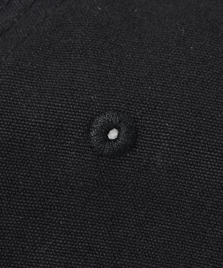 頭部には菊穴（通気孔）