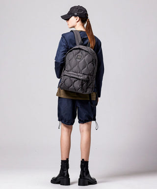 チャコール／モデル身長 169cm