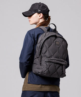 チャコール／モデル身長 169cm