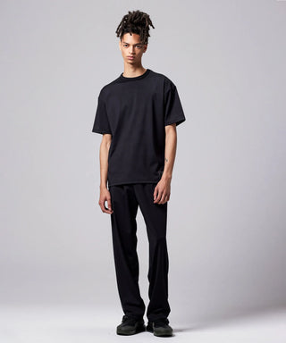 ブラック／モデル身長 181cm／着用サイズ L