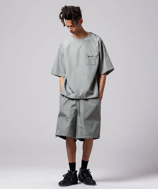 ダークセージグリーン／モデル身長 181cm／着用サイズ L