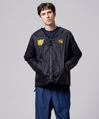 ブラック／モデル身長 178cm／着用サイズ L