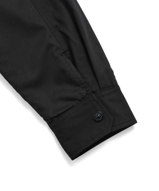 裏側（オックスシャツ生地面）：袖口はYKK金属スナップボタン（TAION刻印）