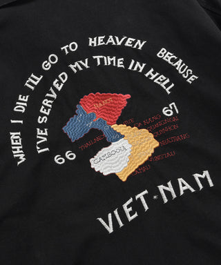 表側（キャンバス生地面）：後ろ身頃はベトジャン地図刺繍