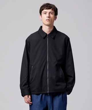 ブラック（裏側）／モデル身長 179cm／着用サイズ L