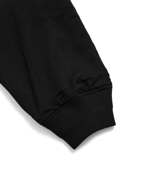 裏側：シンプルな無地リブ