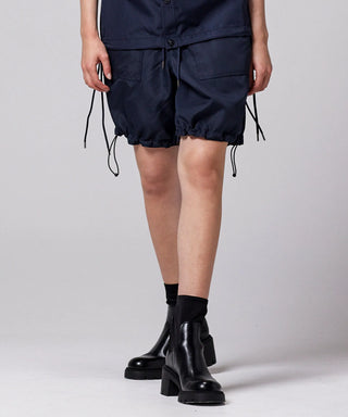 ダークネイビー（表側）／モデル身長 169cm／着用サイズ XS