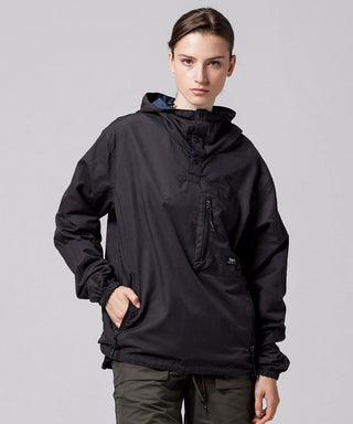 ダークネイビー×ブラック（裏側）／モデル身長 169cm／着用サイズ XS