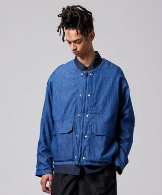 ブラック（裏側）／モデル身長 181cm／着用サイズ L