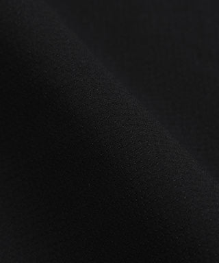 生地：ストレッチ性、さらりとした肌触りと上品な微光沢のナイロン×ポリウレタンを使用