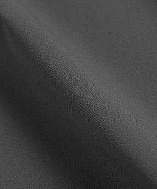生地：ストレッチ性、さらりとした肌触りと上品な微光沢のナイロン×ポリウレタンを使用