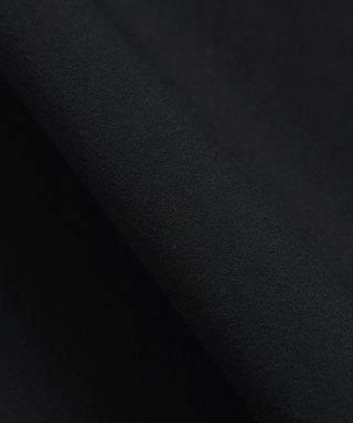 生地：ストレッチ性、さらりとした肌触りと上品な微光沢のナイロン×ポリウレタンを使用