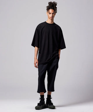 ブラック／モデル身長 181cm／着用サイズ L