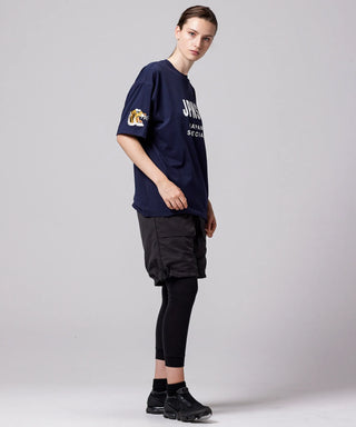 ダークネイビー(スカジャントラ刺繍)／モデル身長 169cm／着用サイズ XS