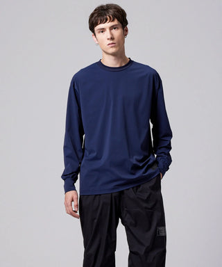 ダークネイビー／モデル身長 178cm／着用サイズ L