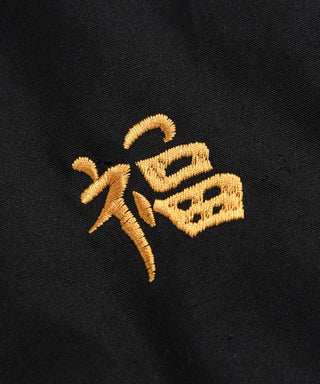 裏側：左胸にはベトジャン福刺繍