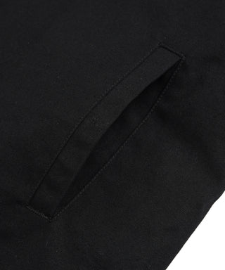 表側：左右腰にポケット