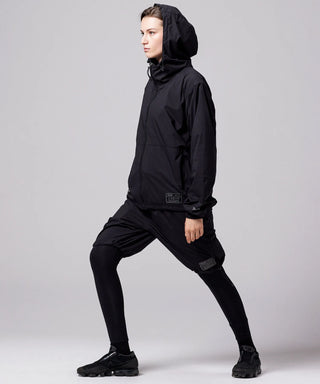 ブラック／モデル身長 169cm／着用サイズ L