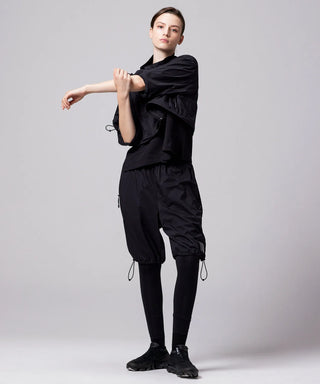 ブラック／モデル身長 169cm／着用サイズ L