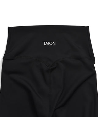 腰後ろ：TAIONロゴ（リフレクタープリント）
