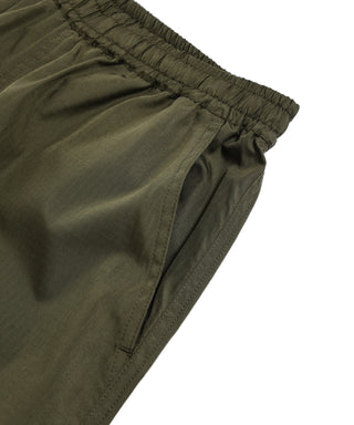 左右腰：ポケット