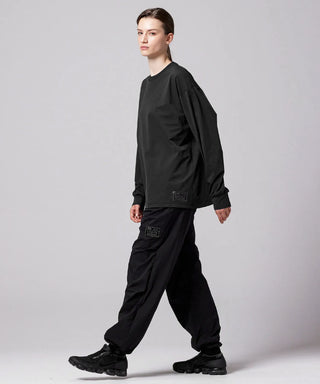 ブラック／モデル身長 169cm／着用サイズ XS