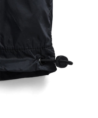 左右裾にアジャスター