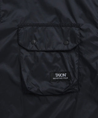 左胸にフラップポケット