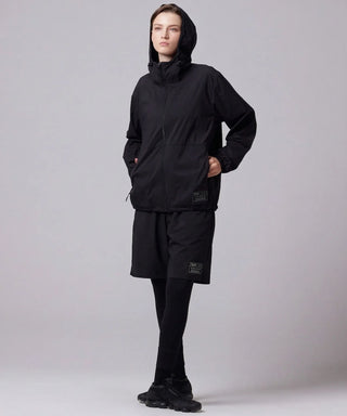 ブラック／モデル身長 169cm／着用サイズ S