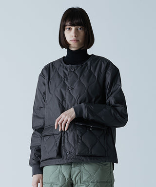 チャコール／モデル身長 168cm／着用サイズ XS