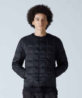 ブラック／モデル身長 180cm／着用サイズ L