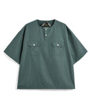 ダークグリーン