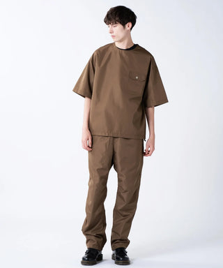 ライトブラウン／モデル身長 178cm／着用サイズ L