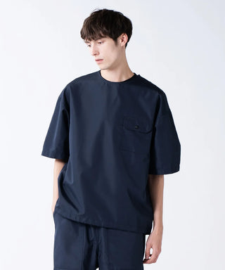 ダークネイビー／モデル身長 178cm／着用サイズ L
