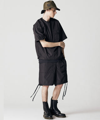 ブラック／モデル身長 178cm／着用サイズ L