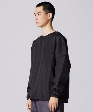 ブラック／モデル身長 180cm／着用サイズ L