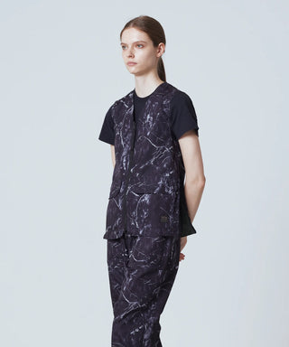 ダークツリー（表側）／モデル身長 170cm／着用サイズ S