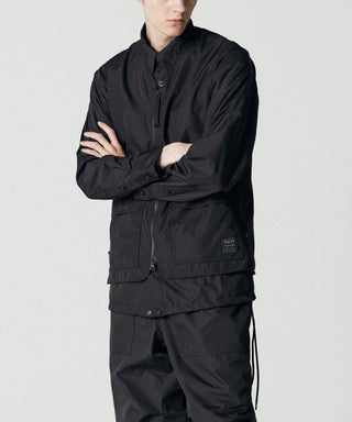 ブラック（表側）／モデル身長 178cm／着用サイズ L　＊TAION-109SHNDML-1と重ねて着用