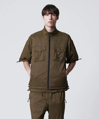 ダークオリーブ×ダークネイビー（表側）／モデル身長 178cm／着用サイズ L