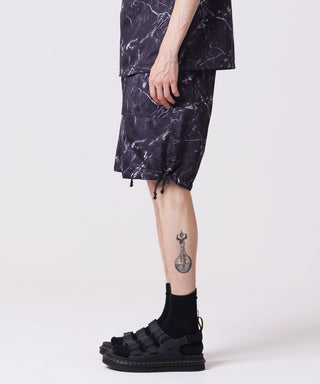 ダークツリー／モデル身長 178cm／着用サイズ L