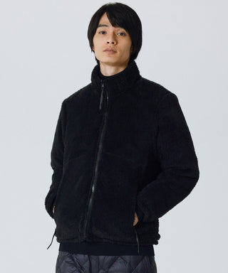 ブラック×ブラック／モデル身長 178cm／着用サイズ L
