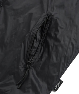 ⚫︎ 裏側は、しっかり収納できるファスナーポケット。