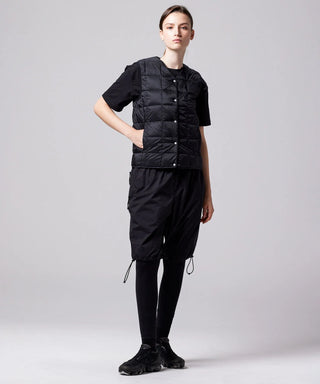 ブラック／モデル身長 169cm／着用サイズ L